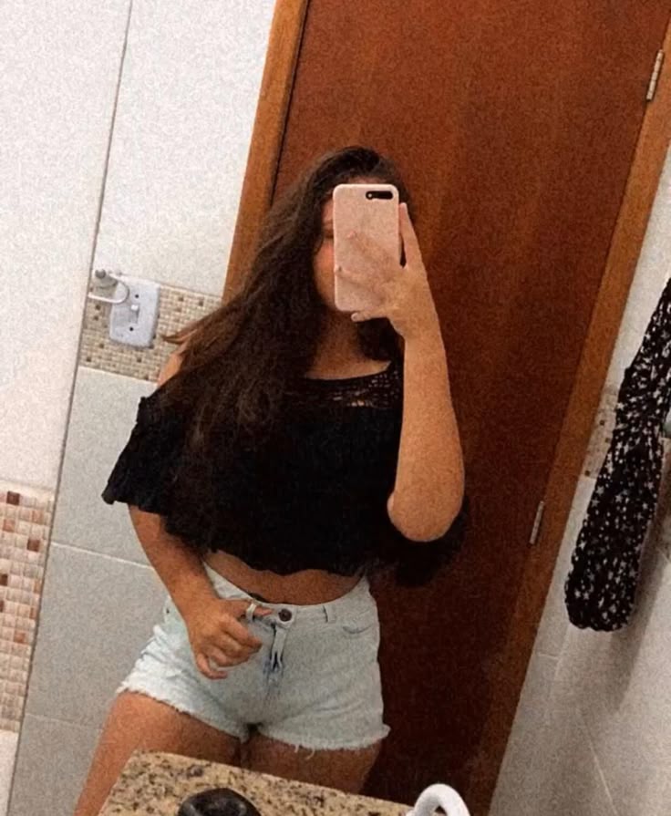 <em>Andrea Gomez </em>